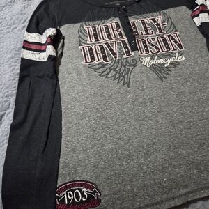 Harley-Davidson Black ,Maroon and Gray Graphic LadiesTee,New,Size M,Gorgeous